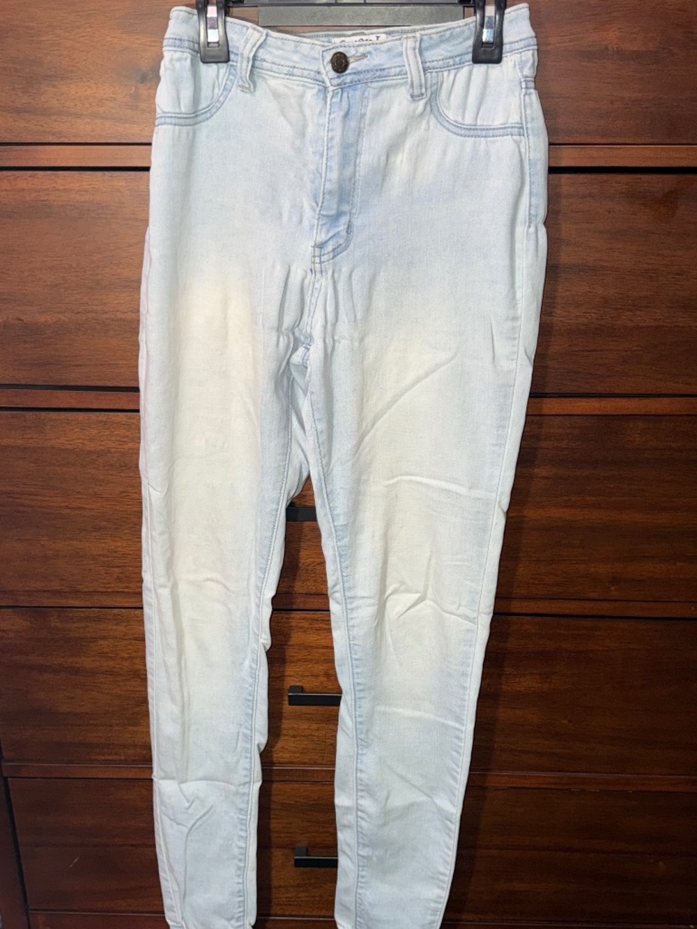 Boutique | High Waist Stretchy Denim Jeans - Light Blue Wash